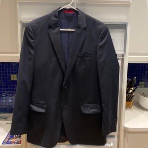 Men’s navy blue suit by Alfani